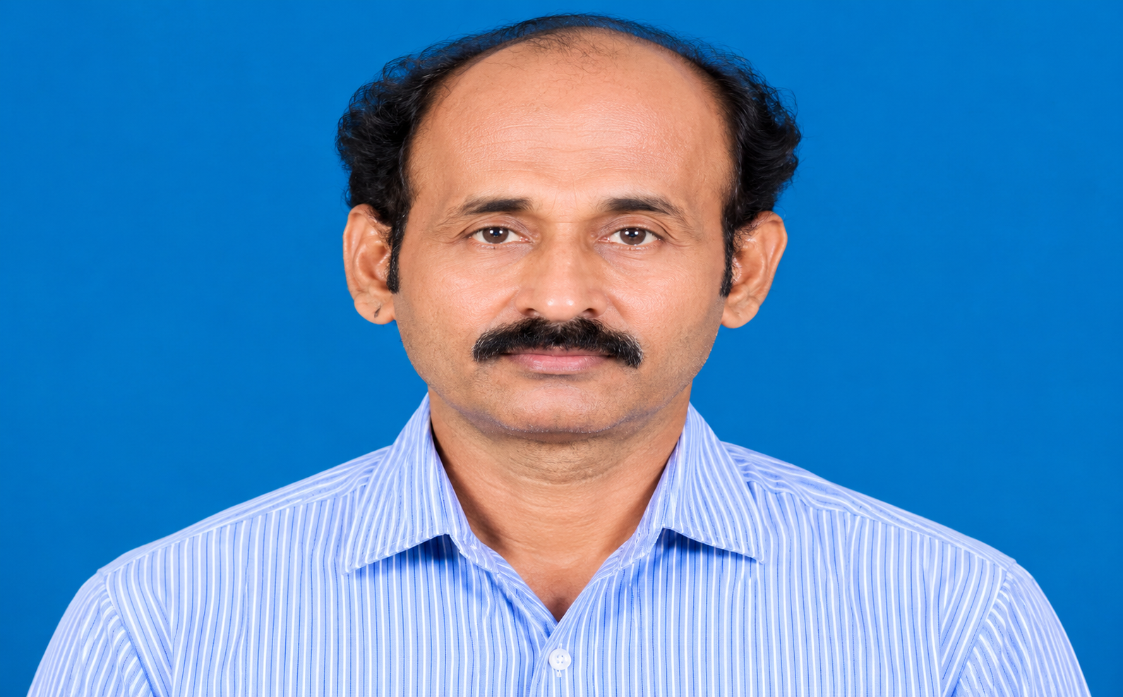 Dr. M. Kannan